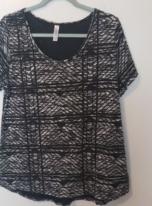 LuLaRoe shirt